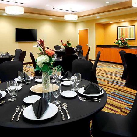 Fairfield Inn & Suites By Marriott Cumberland Bagian luar foto