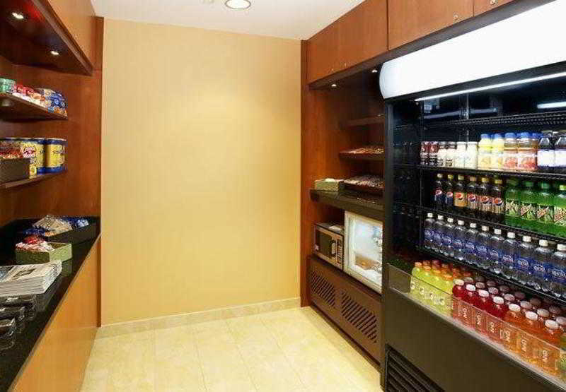 Fairfield Inn & Suites By Marriott Cumberland Restoran foto