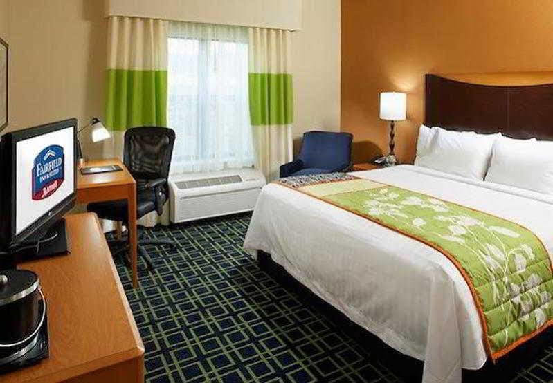 Fairfield Inn & Suites By Marriott Cumberland Bagian luar foto